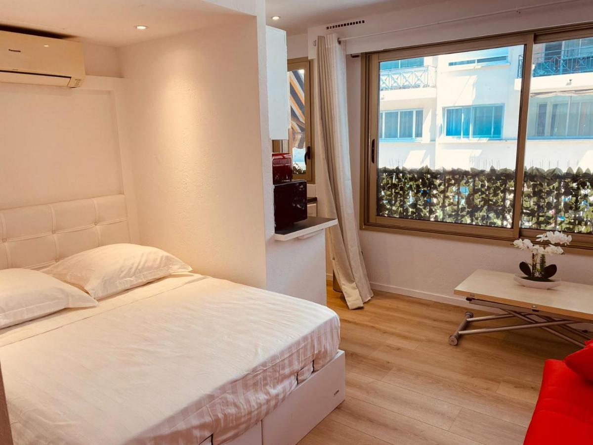 Cannes Martinez Croisette Beach 50M Buitenkant foto
